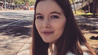 Lindsay byla na dovolené s rodiči. Vše skončilo katastrofou v podobě žraločího útoku