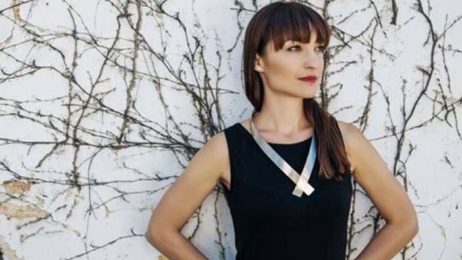 Kristýna Malovaná je úspěšnou českou šperkařkou.