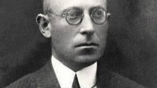 První manželka se mu zastřelila, další otrávila! Život plný hrůz zakončil autor Lišky Bystroušky Těsnohlídek sebevraždou