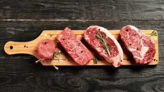 Průvodce hovězím masem: Hovězí plec je vhodná na dušení, nízký roštěnec zase na roastbeef