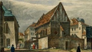 Rabi proto Golema nechal spát na půdě Staronové synagogy. Spousta nadšených záhadologů se Golema snažila v průběhu věků najít, patřil mezi ně i císař Rudolf II.