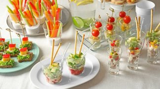 Na dětskou party by mělo být občerstvení svěží, barevné, chutné a zdravé.