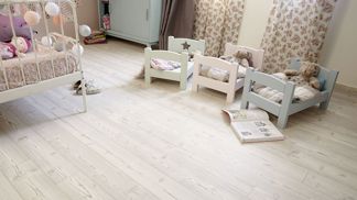 Vybavení dětského pokoje nepodceňujte, přece jen se jedná o místo, kde budou vaše ratolesti trávit nejvíce času.