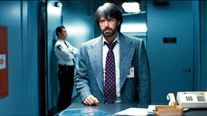 Argo je americký thriller z roku 2012 režírovaný Benem Affleckem, který si v něm také zahrál hlavní roli. Film obdržel Oscara i Zlatý glóbus v kategorii nejlepší film a Affleck získal Zlatý glóbus za nejlepší režii.