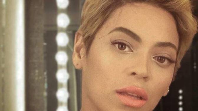 Beyoncé vyhrála 22 cen Grammy a získala 63 nominací, což se nikdy nepovedlo žádné jiné umělkyni. Je nejvíce oceňovanou umělkyní v historii MTV Video Music Awards s 24 cenami.