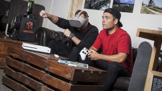 Skejťák Honza Bašný a Dj Akvamen si užili den při paření her