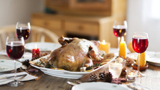 Tradičně si Češi na svatého Martina dopřávají husu, kaldoun a koláče či lokše.