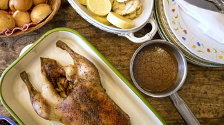 V Babiččině zahradě sáhli po klasice a dobře udělali. Jejich husa s křupavou kůrčičkou, variace knedlíků a červené zelí vás dostane.