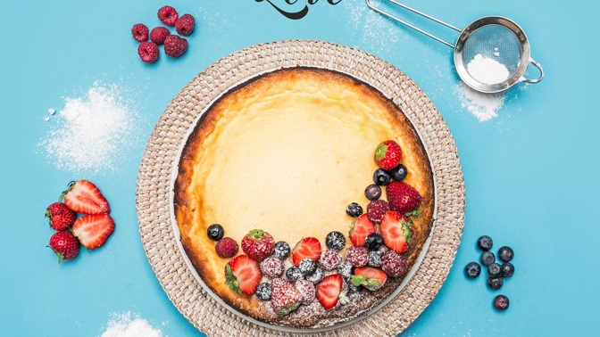 Jazyková kuchařka, kde najdete recepty na nejrůznější dezerty v českém, anglickém a německém jazyce.