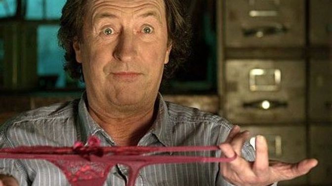 Muži v naději je film Jiřího Vejdělka, který volně odkazuje k předchozímu Vejdělkovu filmu Ženy v pokušení.