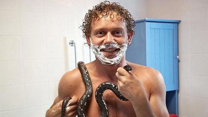 Doktor od jezera hrochů je česká filmová komedie z roku 2010 režiséra Zdeňka Trošky natočená podle stejnojmenné knihy Miloslava Švandrlíka.