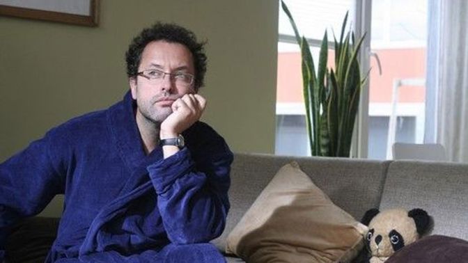 František je děvkař je česká filmová komedie z roku 2008. Jejím režisérem byl Jan Prušinovský a hlavní roli Františka ztvárnil Josef Polášek. Ve vedlejších rolích se objevili např. Zdena Hadrbolcová či Ela Lehotská, malé role ve filmu měli i Petr Čtvrtníček či Arnošt Goldflam.