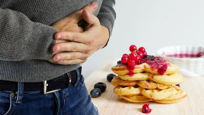 Jak si neuhnat žlučníkový záchvat: Malé porce, minimum tuku a sklenka tradičního moku