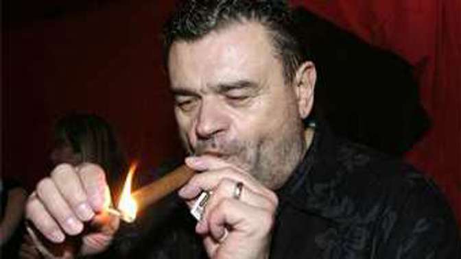 Karel Svoboda byl český skladatel filmové, televizní, populární a muzikálové hudby. Spolupracoval s Karlem Gottem a s textařem Jiřím Štaidlem.