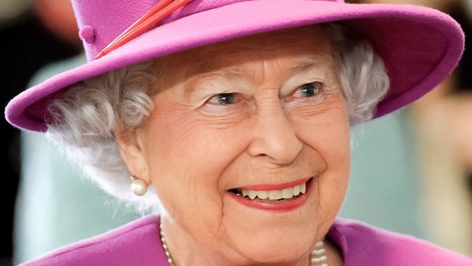 Přísná královská pravidla v době koronaviru: Které zvyklosti chrání Alžbětu II. před nákazou?
