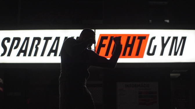 Nový dokument znázorňuje realitu zápasů MMA očima hvězdného českého fightera