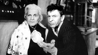 Obchod na korze je československý film režisérů Jána Kadára a Elmara Klose, natočený v roce 1965 na motivy novely spisovatele Ladislava Grosmana.