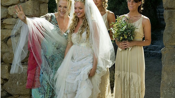 Mamma Mia! je filmová adaptace stejnojmenného divadelního muzikálu Mamma Mia! z roku 1999 uvedená na plátna kin v roce 2008.