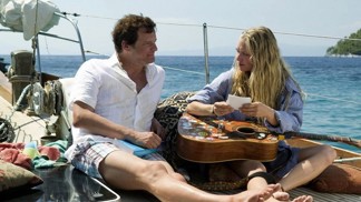 Mamma Mia! je filmová adaptace stejnojmenného divadelního muzikálu Mamma Mia! z roku 1999 uvedená na plátna kin v roce 2008.