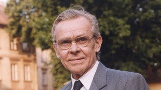 Eduard Cupák, Dáma ví, kdy přijít 