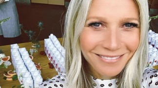 Gwyneth Paltrow prodává svíčku, která prý voní jako její intimní partie. Dali byste za ni 1700 korun?