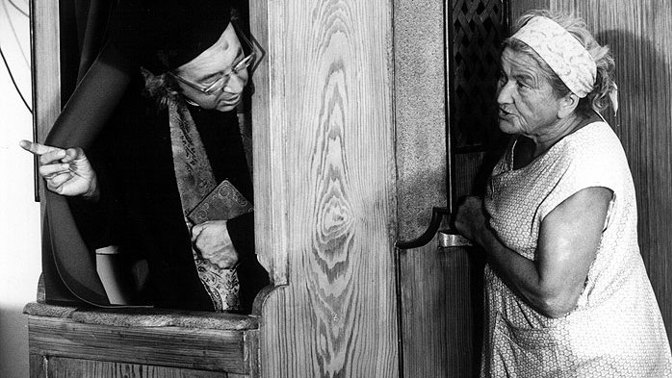 38 let od premiéry Slunce, seno, jahody: Babky z vesnice si přišly za natáčení na pěkné peníze