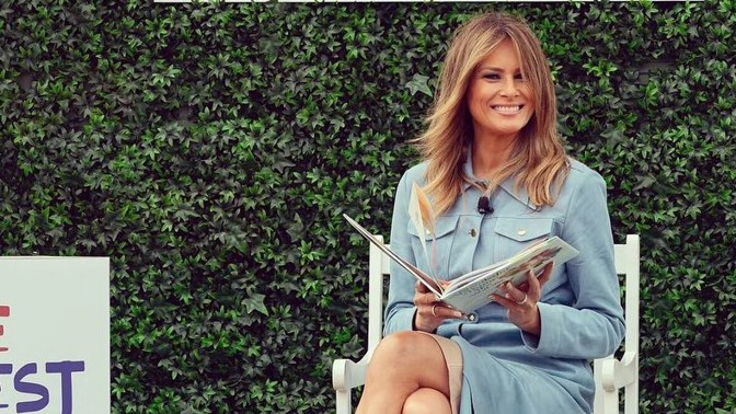 První dáma USA, Melania Trump, boří tradice.