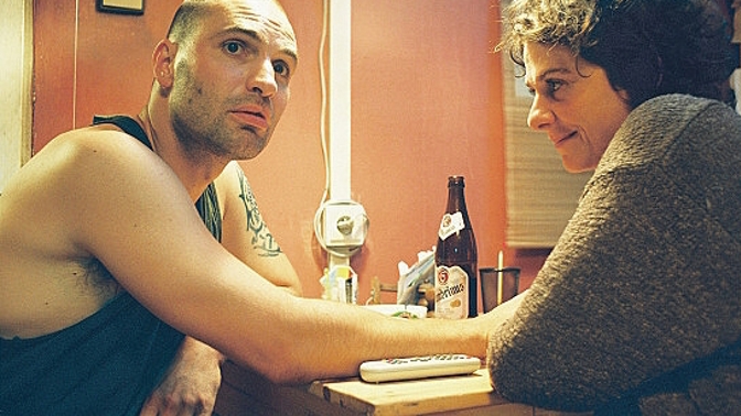 Horem pádem je český film z roku 2004 režírovaný Janem Hřebejkem. Získal čtyři České lvy, za Českou republiku byl vyslán na 77. ročník předávání Oscarů v kategorii nejlepší cizojazyčný film, ale neprošel nominacemi.