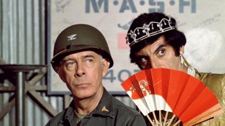 Odvrácená tvář hvězdy M.A.S.H.: Šest měsíců se léčil kvůli domácímu násilí, manželka skončila v nemocnici