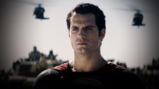 Muž z oceli je britsko-americký akční film z roku 2013 režiséra Zacka Snydera, natočený na motivy komiksů o Supermanovi z vydavatelství DC Comics.