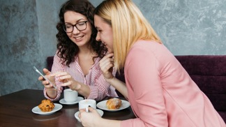 Britky slaví místo Valentýna Den svatého Galentina: Dámská jízda místo romantiky