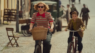 Králíček Jojo: K oscarovému filmu, který se natáčel v Česku, vychází knižní předloha