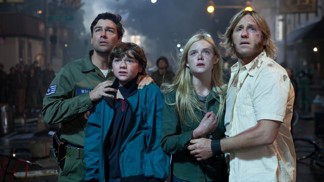 Zákulisí filmu Super 8: Záhadná reklamní kampaň, tajemné monstrum a vzkaz na konci traileru