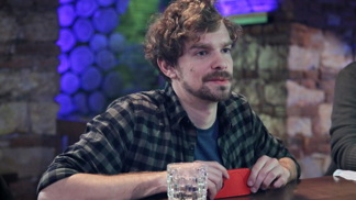 Odvážný komediální seriál Po hlavě, který od 3. února ovládne obrazovky Prima COOL.