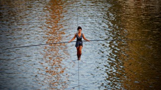 Provazochodkyně nad Vltavou se stane hrdinkou nového filmového dokumentu