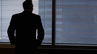 Pavel (46): Rozvedl jsem se, teď chci manželku zpátky. Co na to říká vztahový poradce?