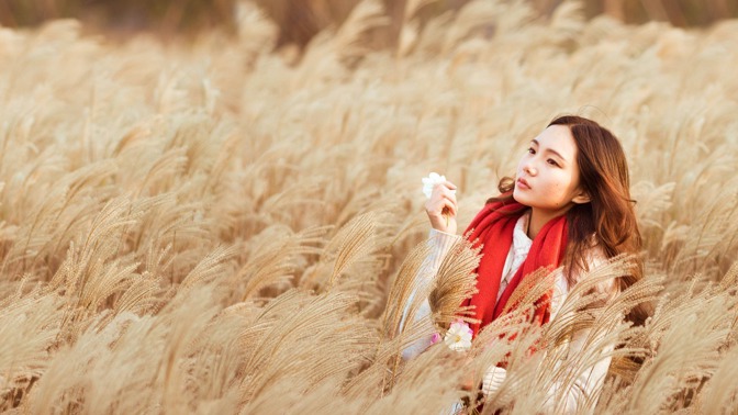 Módní šátky: Jak je užívali naši předci a co se bude nosit v roce 2020