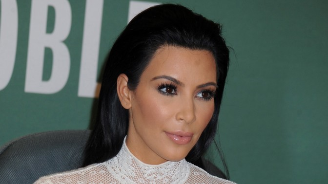 Kim Kardashian bude v Bílém domě debatovat s Donaldem Trumpem o reformě soudnictví