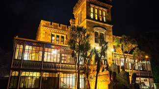 Larnach, Nový Zéland