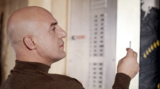 Mrazivé tajemství bondovského padoucha Blofelda: Telly Savalas před smrtí přiznal nadpřirozené zážitky