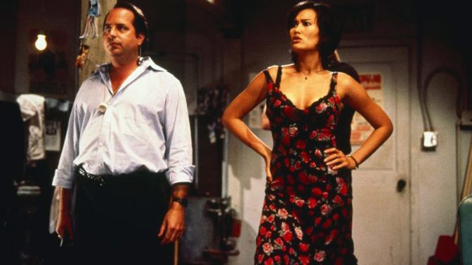 Bláznivá komedie o idealistickém pedagogovi, který začne učit na střední škole tak drsné, že má svůj vlastní hřbitov.