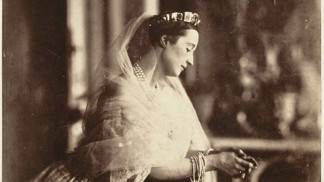 Císařovna Evženie: Manželka Napoleona III. musela po pádu císařství uprchnout v přestrojení do exilu