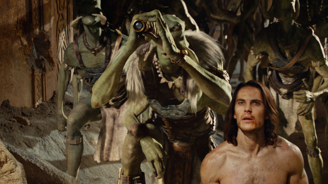 Při jednom ze svých dobrodružství v arizonské poušti upadne v jeskyni do bezvědomí a probudí se v neznámém světě na planetě Barsoome, dnes známé pod jménem Mars.