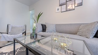 Dekorativní prvky, které zútulní váš obývací pokoj