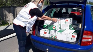 Maminky s dětmi z azylových domů děkují: Kdo jim pomohl v nelehké době pandemie?