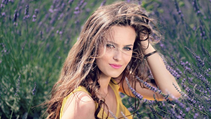 Ženy narozené ve znamení Býka: Skutečné dámy se smyslem pro pořádek