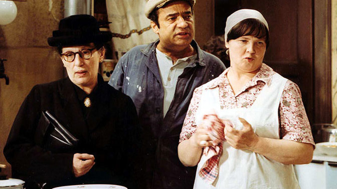 Půl domu bez ženicha