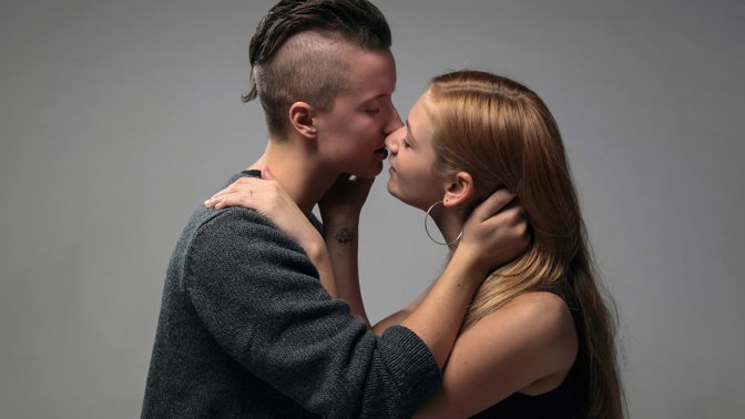 Instantní vztahy moderní doby. Chcete to jinak? Začněte u sebe