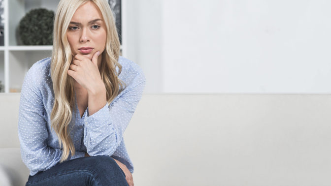 Aneta (33): Po pěti letech manželství jsem našla novou lásku. Okolí mě za to odsuzuje