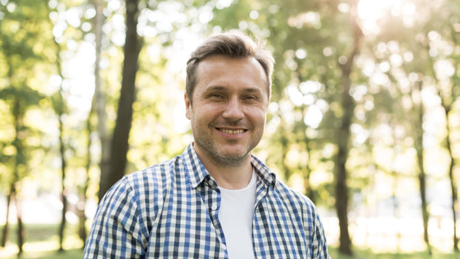 Jan (39): Navrhl jsem manželce, aby přivedla kamarádku. Souhlasila, ale musím pozvat kamaráda